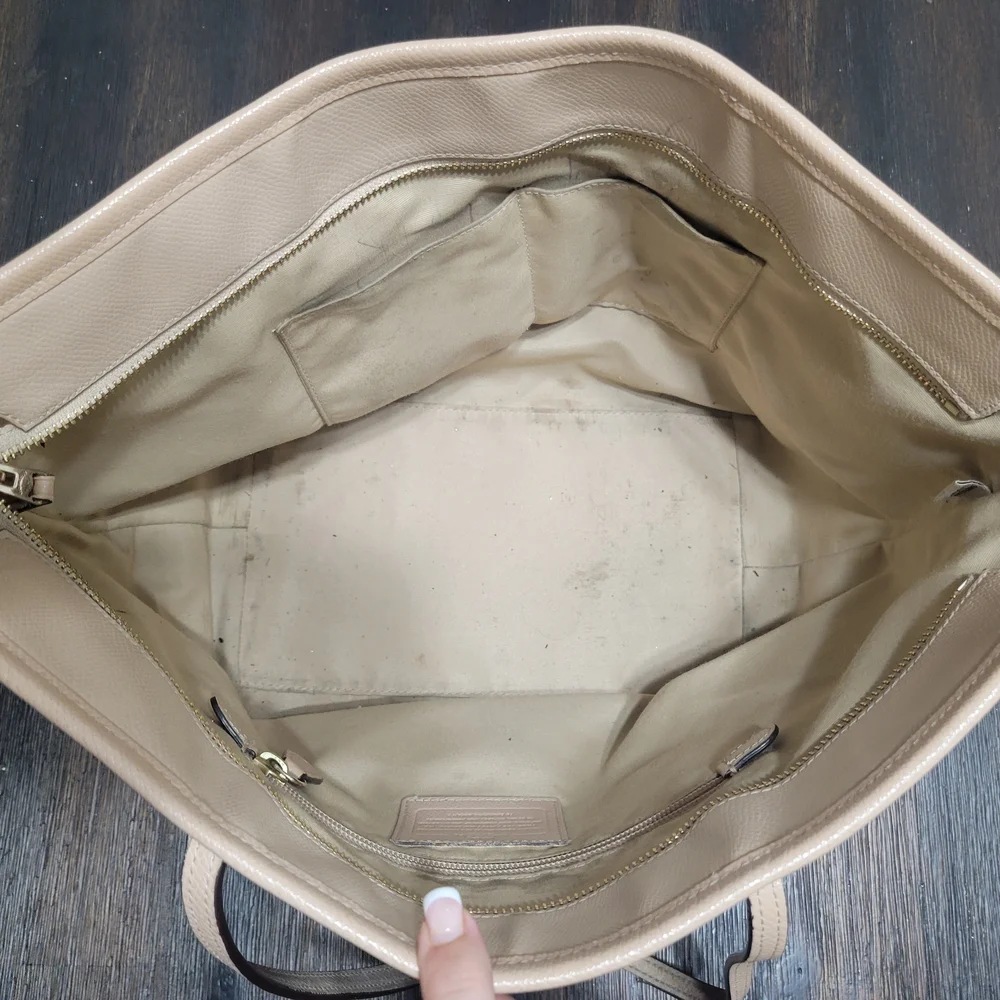 Coach Tan Leather‎ Tote Bag